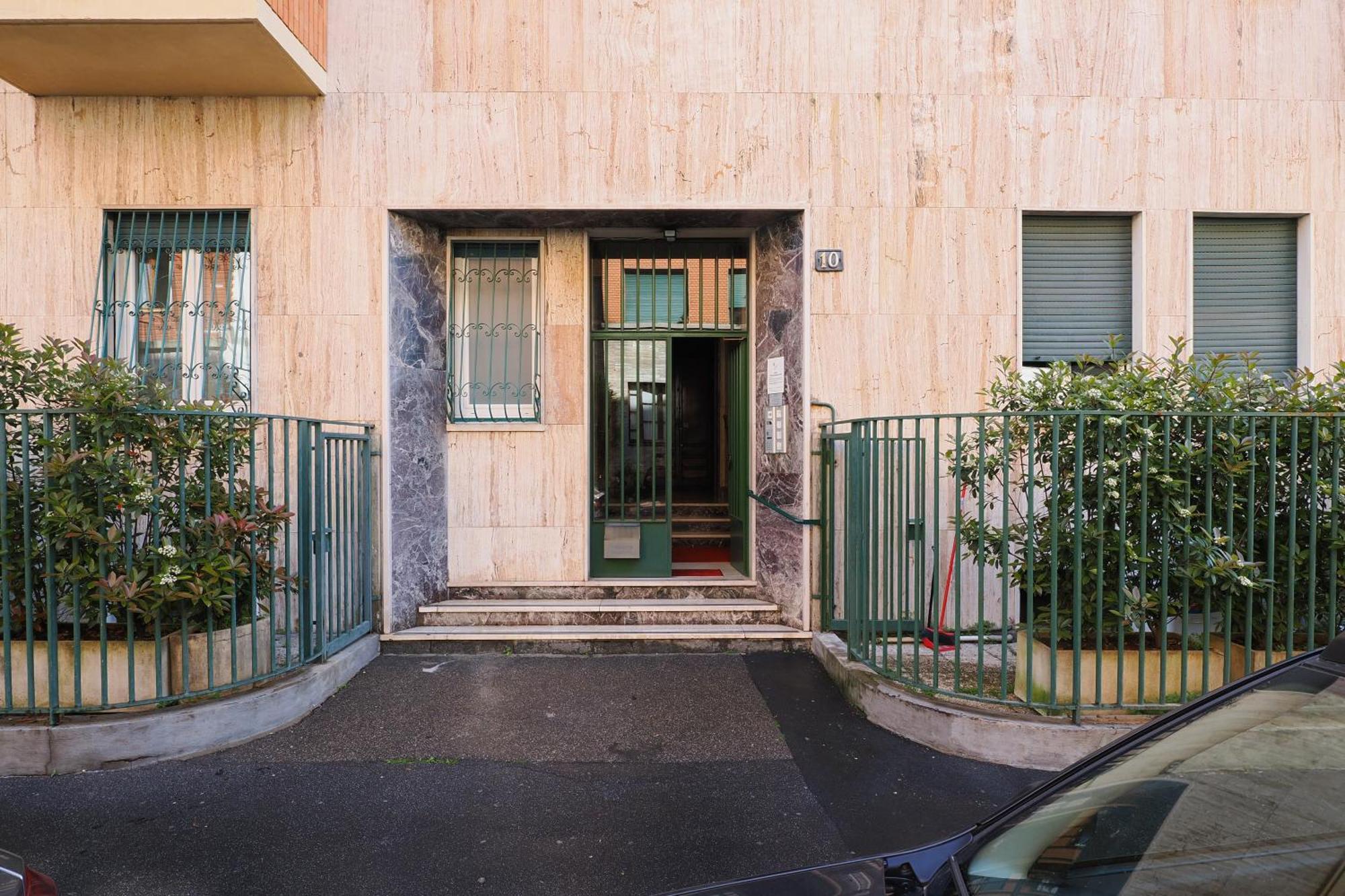 Primopiano - Bardelli Lägenhet Milano Exteriör bild